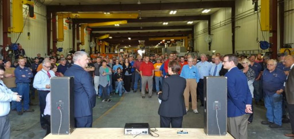 Governor Reynolds speaking at Henderson